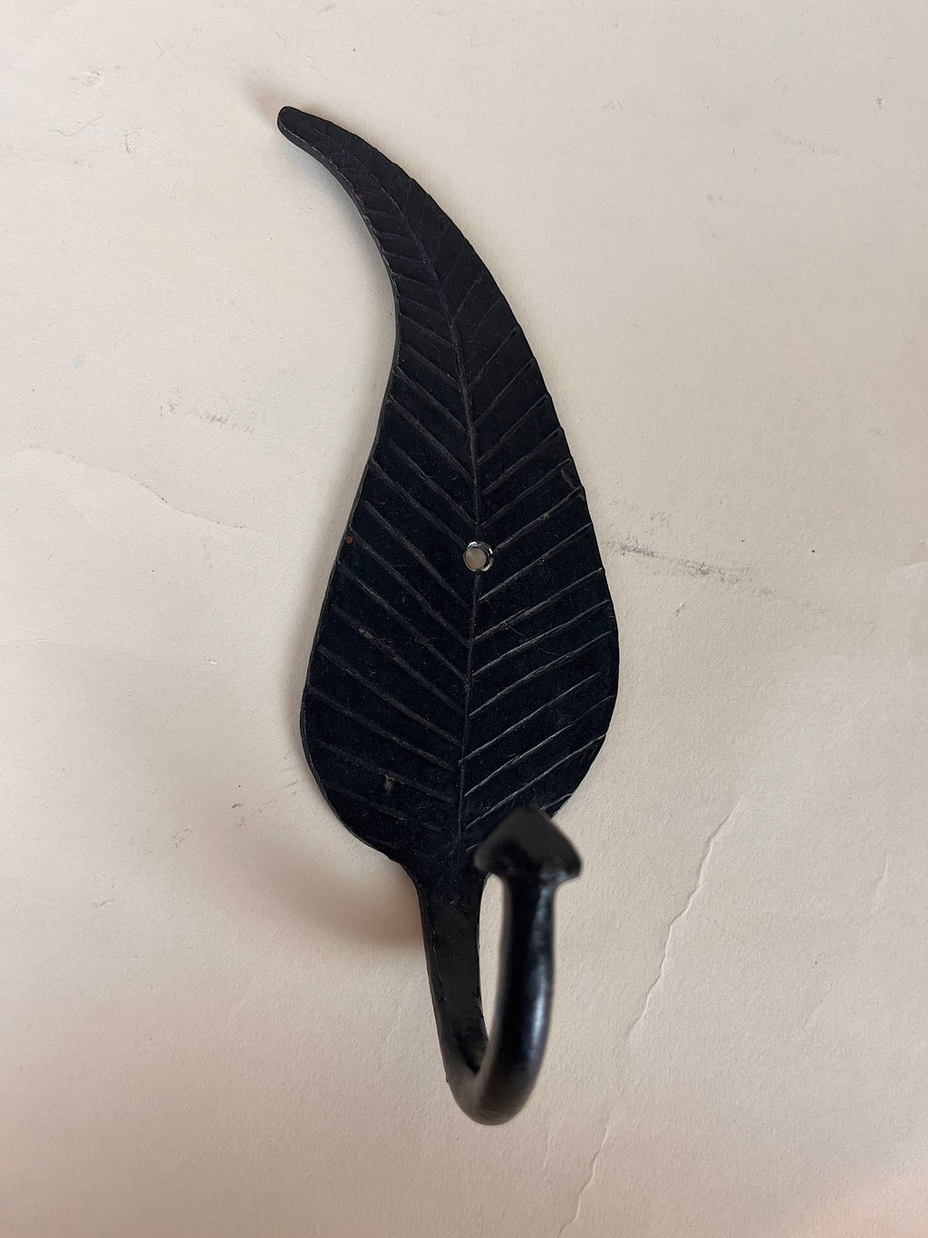 Metal Hook Leaf