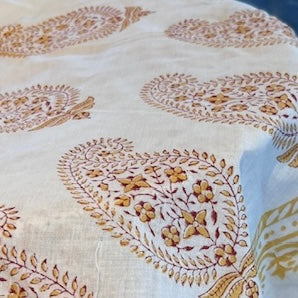 Round Tablecloths detail view 16 – Hill Station Ashland