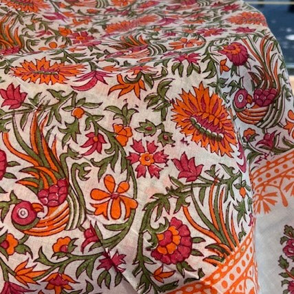Round Tablecloths