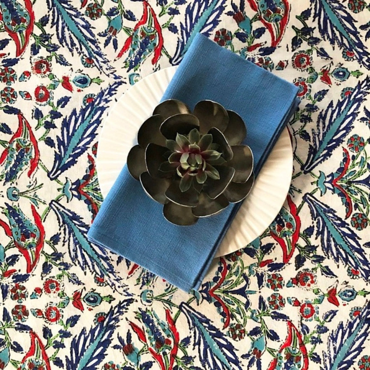 Round Tablecloths detail view 5 – Hill Station Ashland