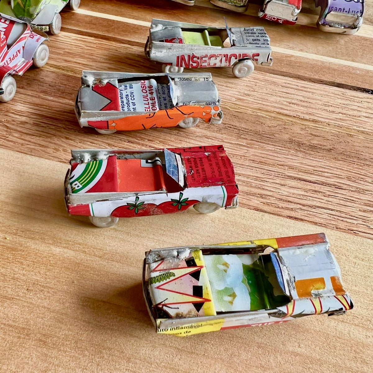 Recycled Tin Autos 3 detail view 6 – Hill Station Ashland