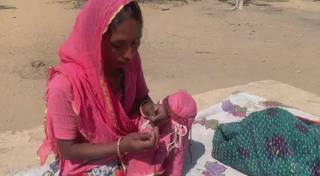 Video of how Sushila does the beading without a needle
