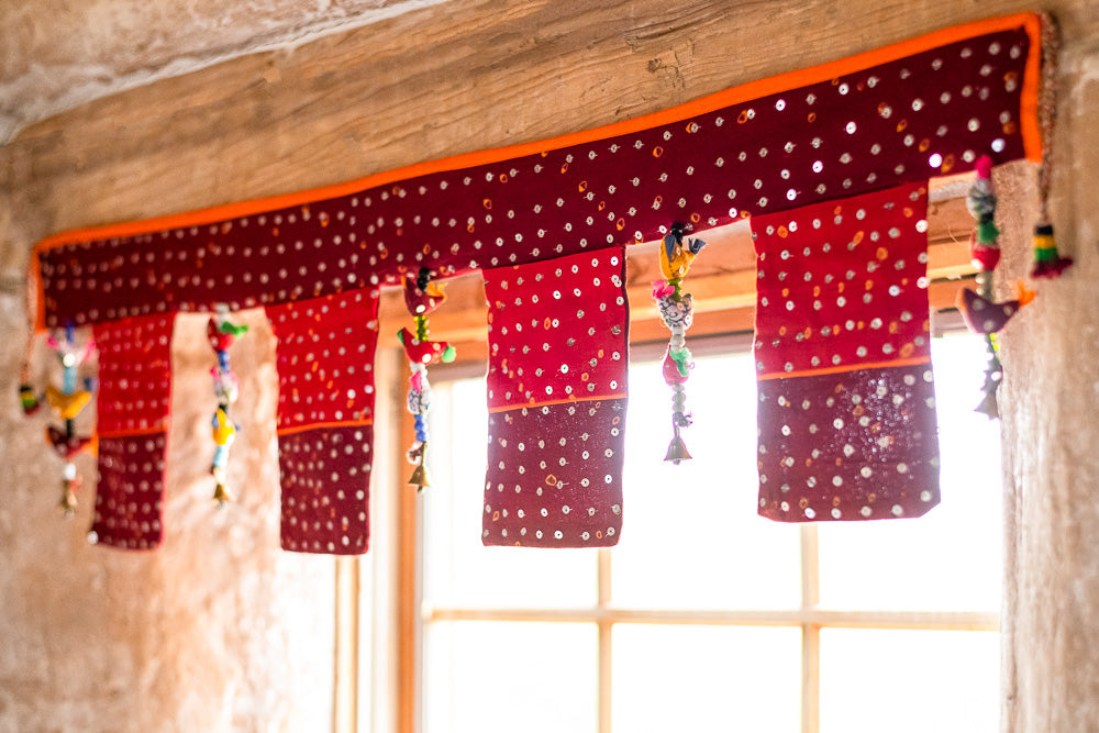 Bandharwal detail view 2 – Hill Station Ashland