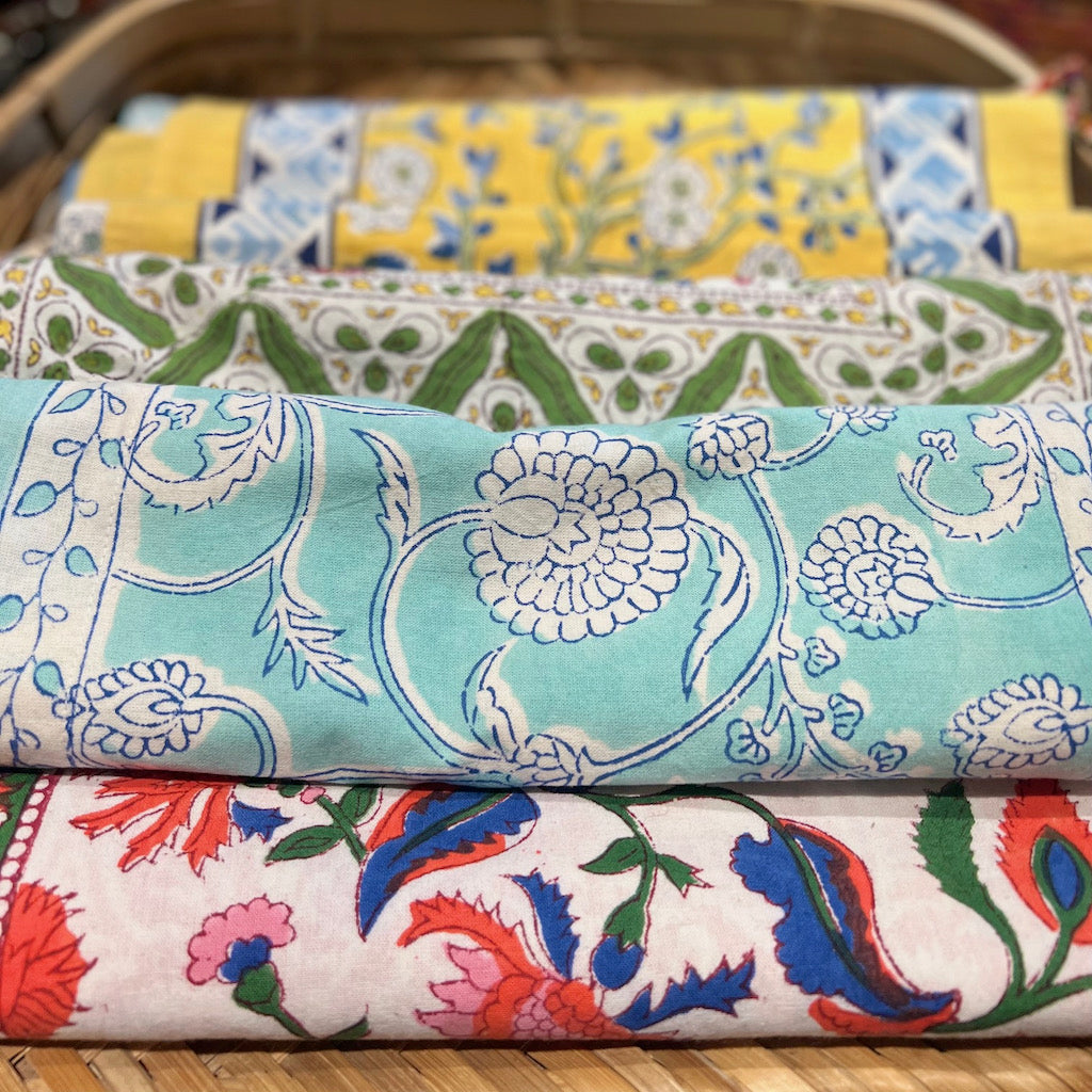 Table Runners detail view 3 – Hill Station Ashland
